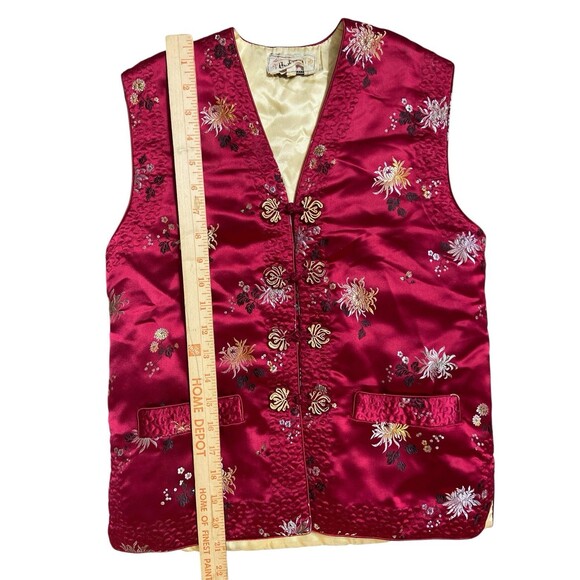 Vintage Gold Cup Red Satin Chinese Floral Embroidered Vest Size 12 Unisex Kids - Picture 5 of 8